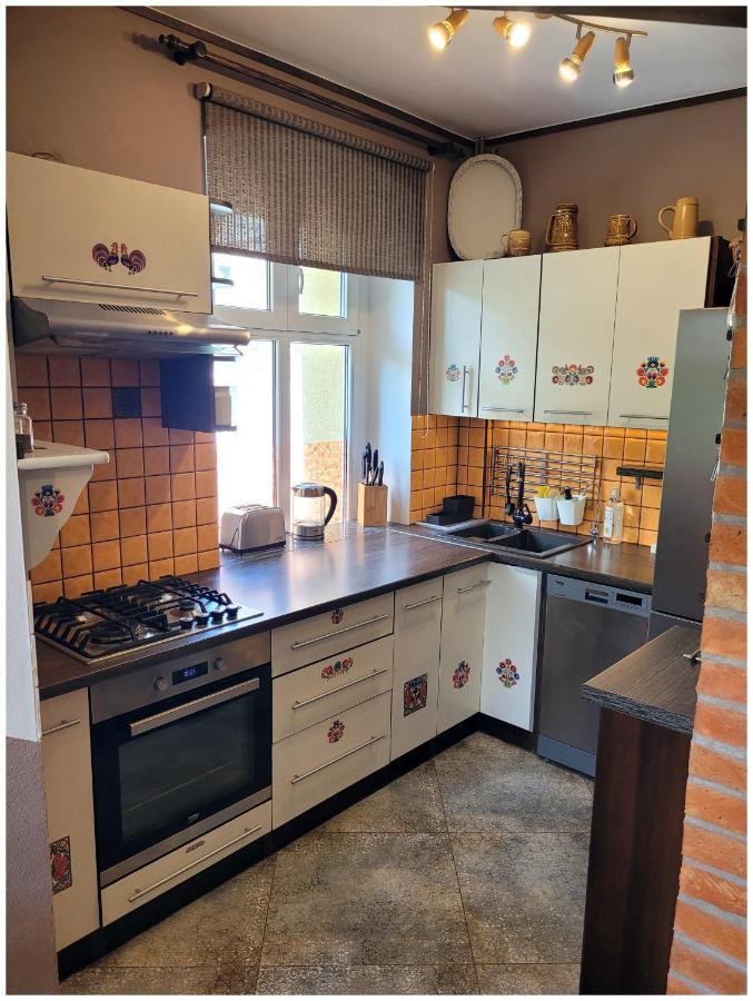 Apartament Kocie Sny - Pod Zamkiem Chojnik Apartment Jelenia Gora Exterior photo